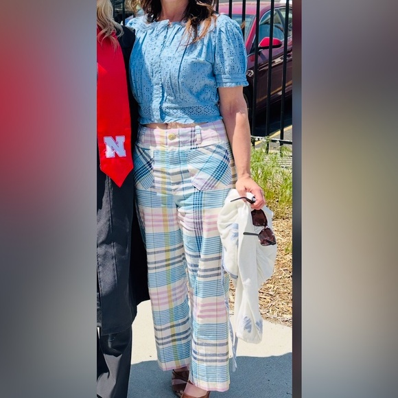 J. Crew Button Front Cropped Eyelet Top Blouse Hydrangea Blue size Medium - Picture 15 of 15